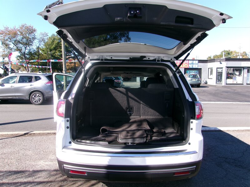 2017 GMC Acadia Limited   - Photo 12 - Edison, NJ 08817