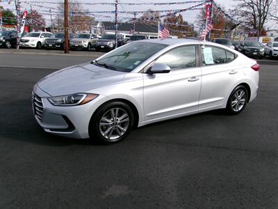 2017 Hyundai ELANTRA SE Sedan