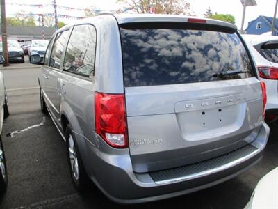 2014 Dodge Grand Caravan SXT   - Photo 2 - Edison, NJ 08817