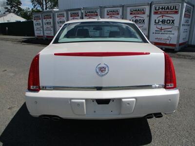 2011 Cadillac DTS Luxury Collection   - Photo 6 - Edison, NJ 08817