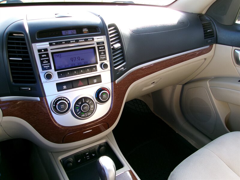 2009 Hyundai SANTA FE GLS   - Photo 15 - Edison, NJ 08817