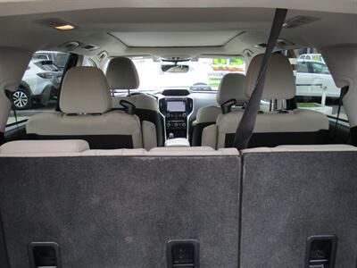 2020 Subaru Ascent Premium 7-Passenger   - Photo 10 - Bell, CA 90201