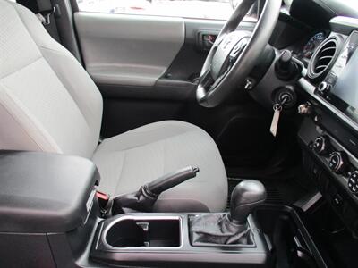 2020 Toyota Tacoma TRD Sport   - Photo 16 - Bell, CA 90201