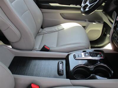 2021 Honda Pilot Touring-7P   - Photo 21 - Bell, CA 90201