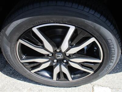 2021 Honda Pilot Touring-7P   - Photo 39 - Bell, CA 90201