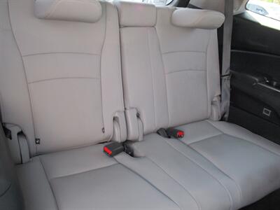 2021 Honda Pilot Touring-7P   - Photo 18 - Bell, CA 90201