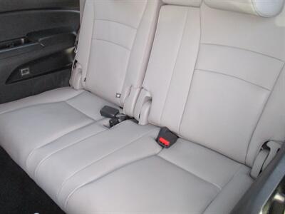 2021 Honda Pilot Touring-7P   - Photo 16 - Bell, CA 90201