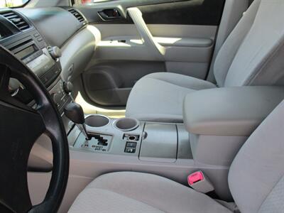 2008 Toyota Highlander   - Photo 11 - Bell, CA 90201
