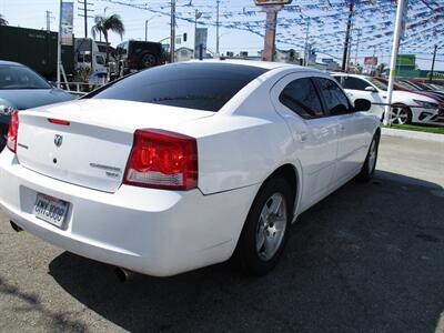 2010 Dodge Charger SXT   - Photo 7 - Bell, CA 90201