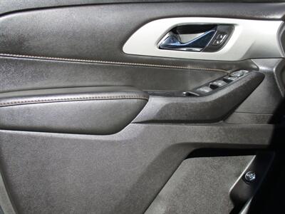 2019 Chevrolet Traverse LT Leather - Photo 35 - Bell, CA 90201