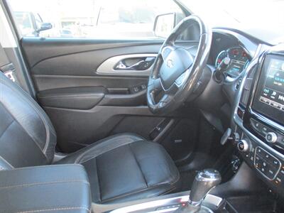 2019 Chevrolet Traverse LT Leather - Photo 22 - Bell, CA 90201