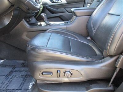 2019 Chevrolet Traverse LT Leather - Photo 12 - Bell, CA 90201