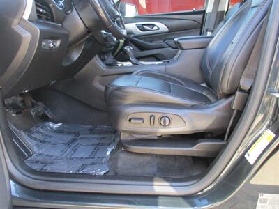 2019 Chevrolet Traverse LT Leather - Photo 11 - Bell, CA 90201