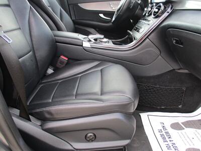 2019 Mercedes-Benz GLC GLC 350e 4MATIC   - Photo 19 - Bell, CA 90201