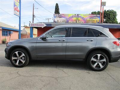2019 Mercedes-Benz GLC GLC 350e 4MATIC   - Photo 9 - Bell, CA 90201