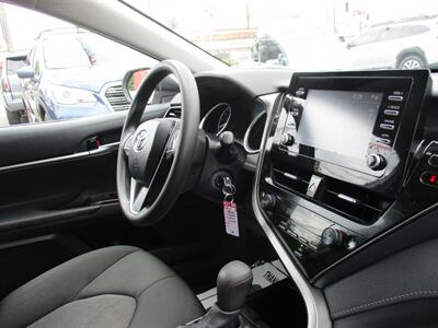2023 Toyota Camry LE   - Photo 23 - Bell, CA 90201