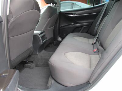 2023 Toyota Camry LE   - Photo 15 - Bell, CA 90201