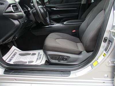 2020 Toyota Camry LE - Photo 10 - Bell, CA 90201