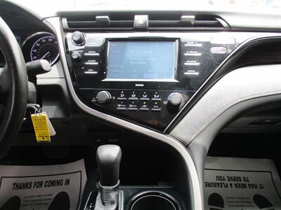 2020 Toyota Camry LE - Photo 24 - Bell, CA 90201