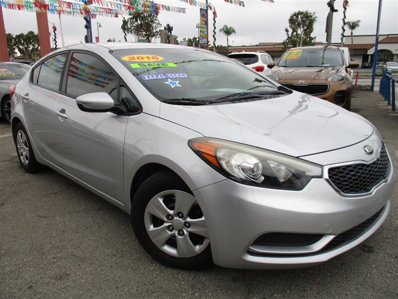 2016 Kia Forte LX  