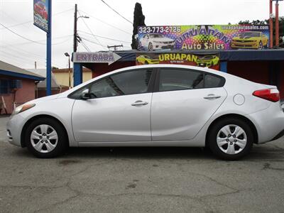 2016 Kia Forte LX   - Photo 11 - Bell, CA 90201