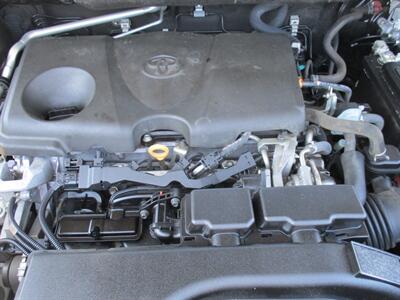 2019 Toyota RAV4 XLE   - Photo 34 - Bell, CA 90201