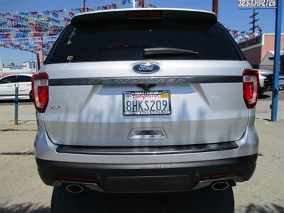2018 Ford Explorer XLT   - Photo 7 - Bell, CA 90201