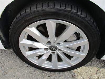 2017 Audi A4 2.0T Premium   - Photo 33 - Bell, CA 90201