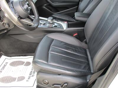 2017 Audi A4 2.0T Premium   - Photo 12 - Bell, CA 90201