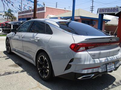 2021 Kia K5 GT-Line   - Photo 8 - Bell, CA 90201