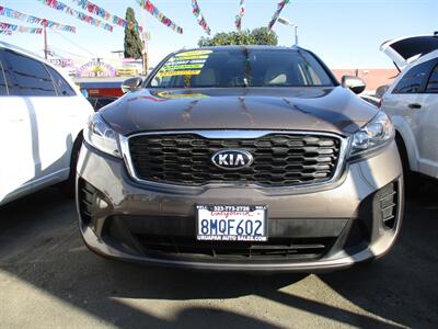 2019 Kia Sorento LX   - Photo 2 - Bell, CA 90201