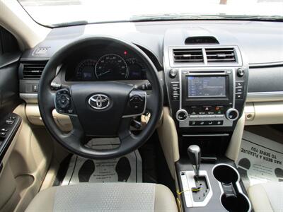 2012 Toyota Camry LE   - Photo 27 - Bell, CA 90201