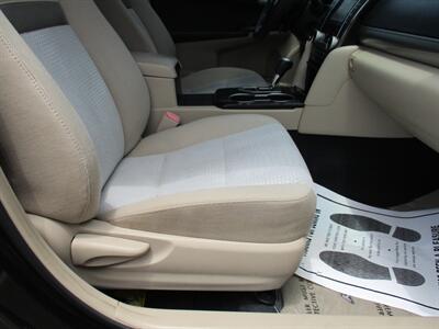 2012 Toyota Camry LE   - Photo 19 - Bell, CA 90201