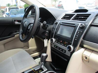 2012 Toyota Camry LE   - Photo 23 - Bell, CA 90201