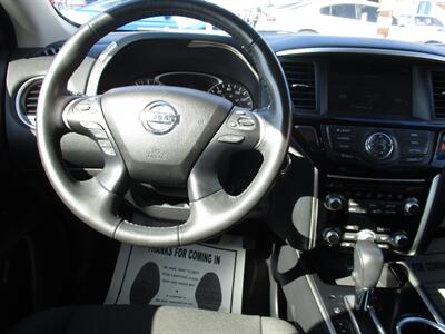 2020 Nissan Pathfinder SV   - Photo 33 - Bell, CA 90201