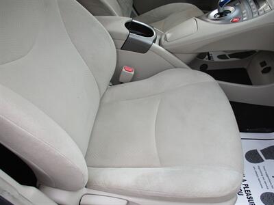 2014 Toyota Prius Two - Photo 18 - Bell, CA 90201