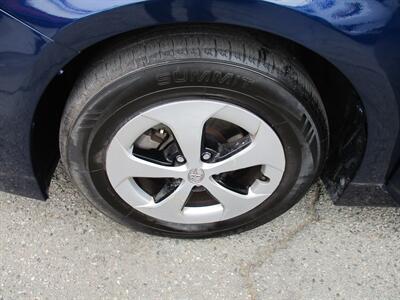 2014 Toyota Prius Two - Photo 30 - Bell, CA 90201