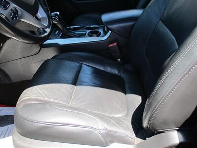 2013 Ford Explorer XLT - Photo 11 - Bell, CA 90201