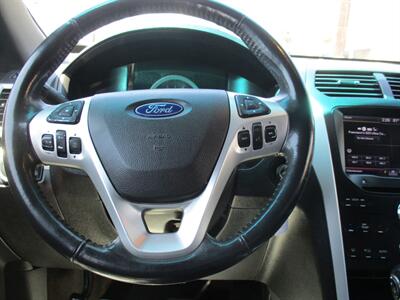 2013 Ford Explorer XLT - Photo 36 - Bell, CA 90201