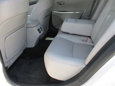 2010 Lexus ES - Photo 13 - Bell, CA 90201