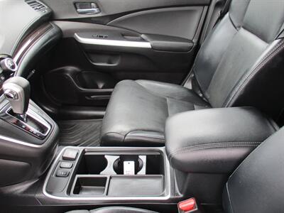 2016 Honda CR-V Touring   - Photo 12 - Bell, CA 90201