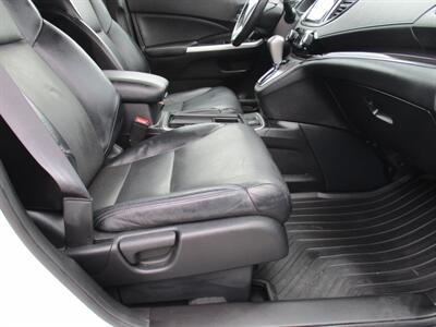 2016 Honda CR-V Touring   - Photo 17 - Bell, CA 90201
