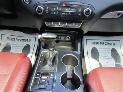 2017 Kia Sorento SX Limited V6   - Photo 23 - Bell, CA 90201
