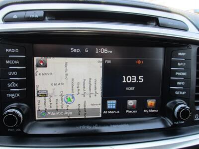 2017 Kia Sorento SX Limited V6   - Photo 32 - Bell, CA 90201