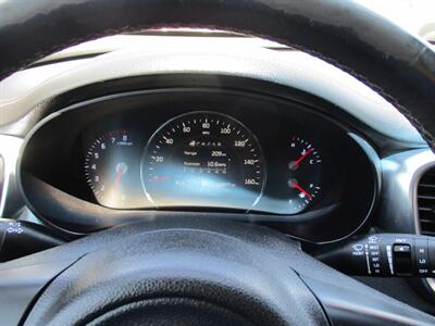 2017 Kia Sorento SX Limited V6   - Photo 34 - Bell, CA 90201