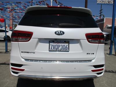 2017 Kia Sorento SX Limited V6   - Photo 6 - Bell, CA 90201