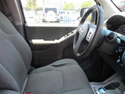 2019 Nissan Frontier SV   - Photo 23 - Bell, CA 90201