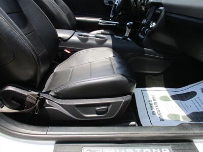 2021 Ford Mustang EcoBoost Premium   - Photo 16 - Bell, CA 90201