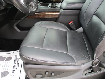 2016 Chevrolet Tahoe LT   - Photo 11 - Bell, CA 90201
