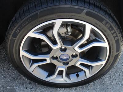 2020 Ford EcoSport SES - Photo 36 - Bell, CA 90201